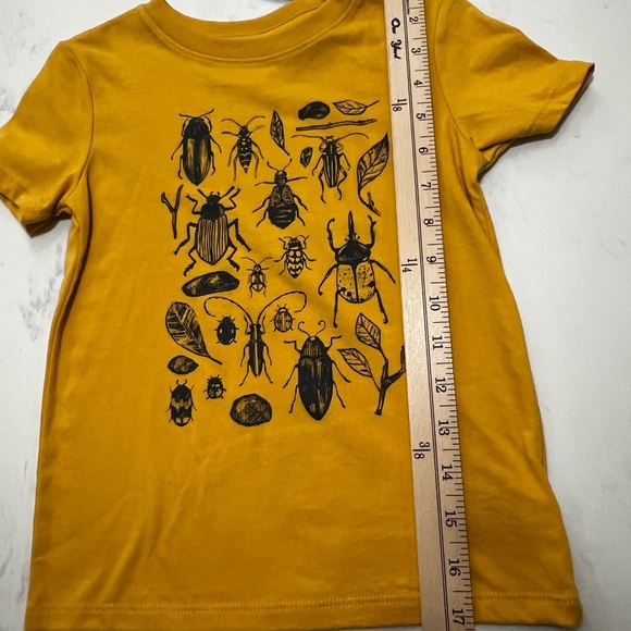Cat & Jack Golden Insect Graphic Tee - Picture 5 of 6